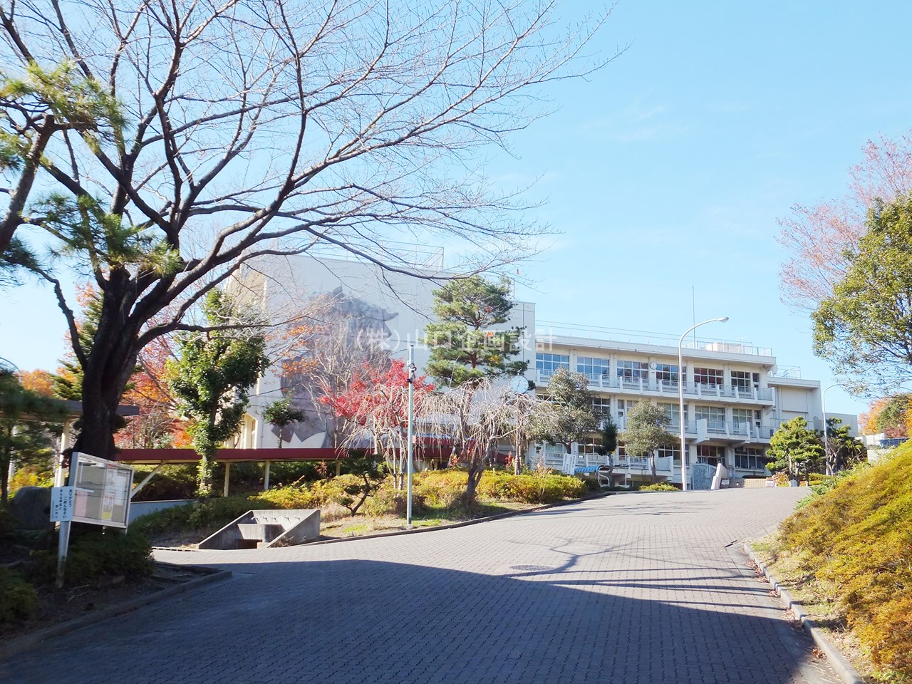上山口中学校