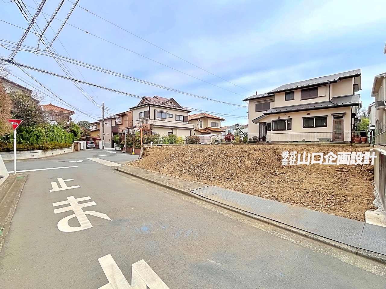 前面道路北側
